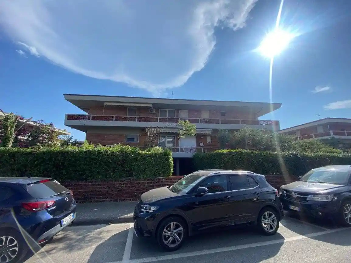 Appartamento in affitto a Carrara