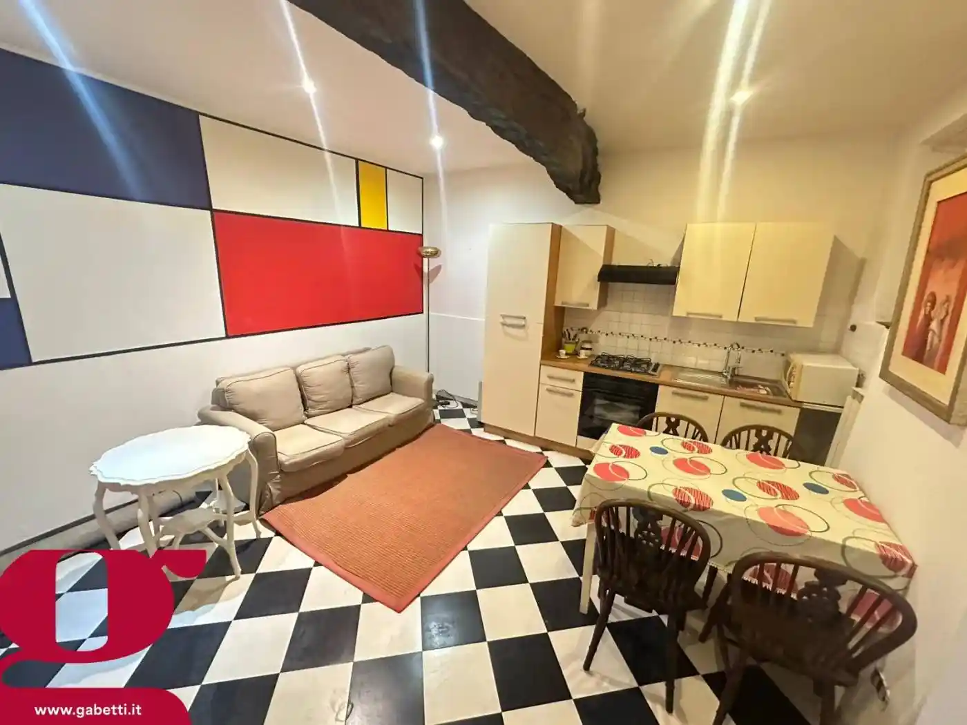 Appartamento in vendita a Imperia