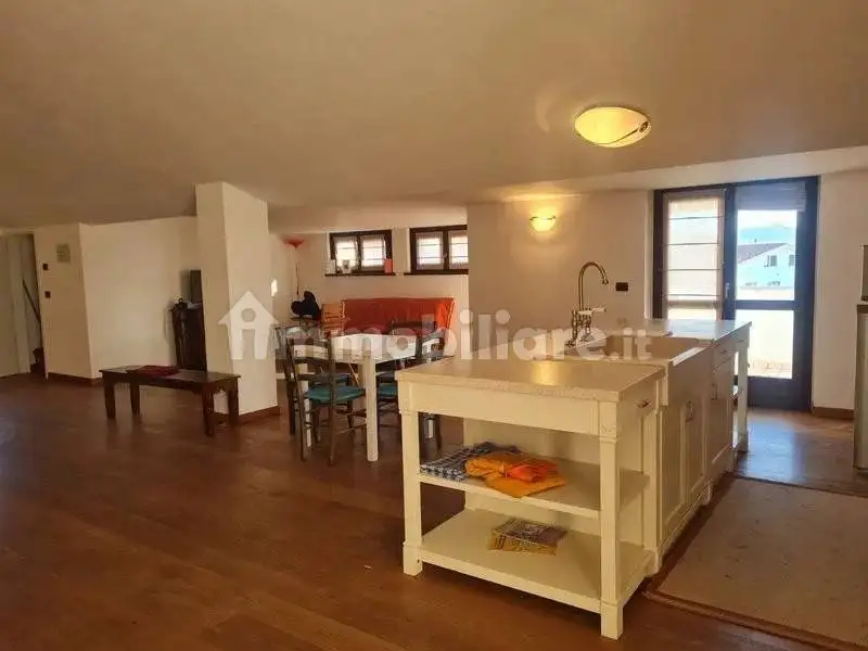 Appartamento ottimo stato, su più livelli, Albaretto della Torre - foto 3