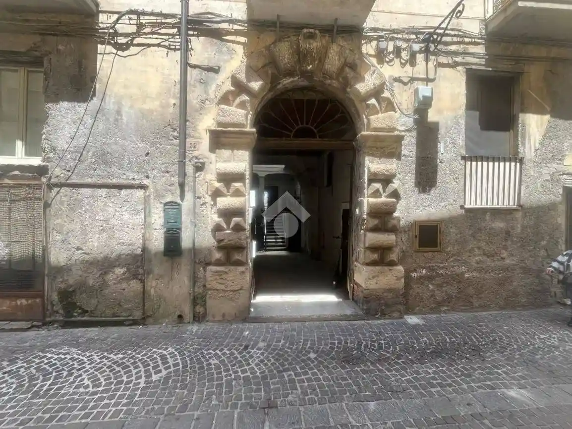 Quadrilocale via Poerio 50, Centro Storico, Catanzaro - foto 2