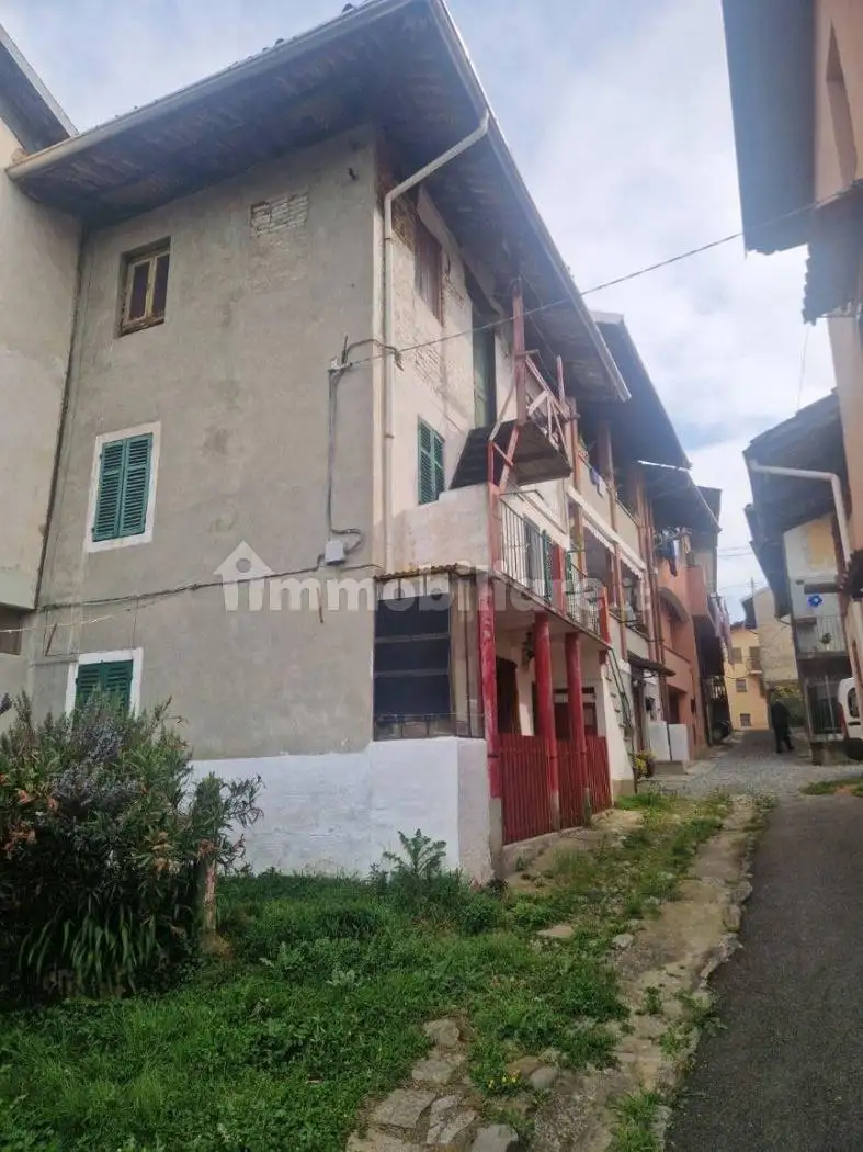Villetta a schiera in vendita a Pralungo