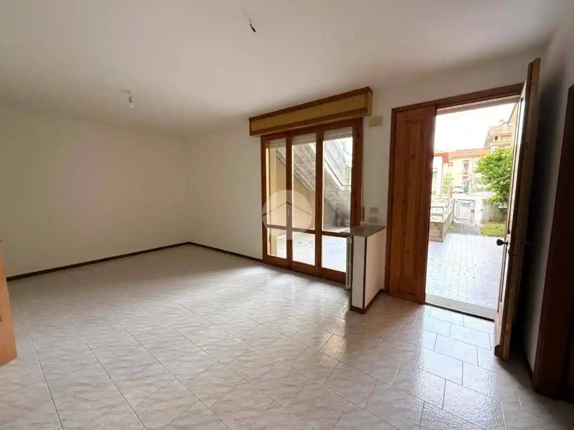 Trilocale V. IV Novembre 135, Sant'Orso, Fano - foto 4