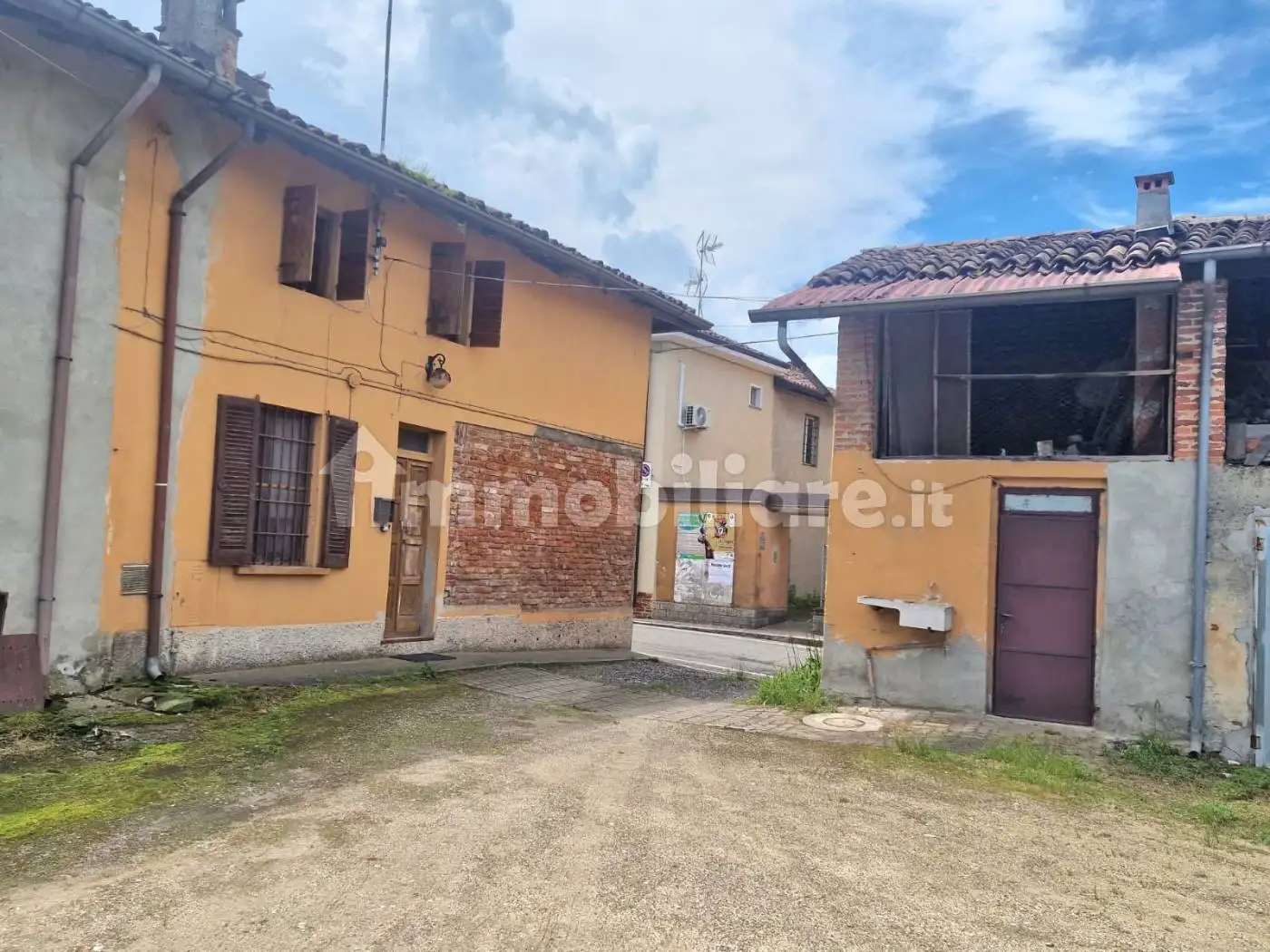 Terratetto unifamiliare 100 m², da ristrutturare, Centro, Costa de' Nobili - foto 3