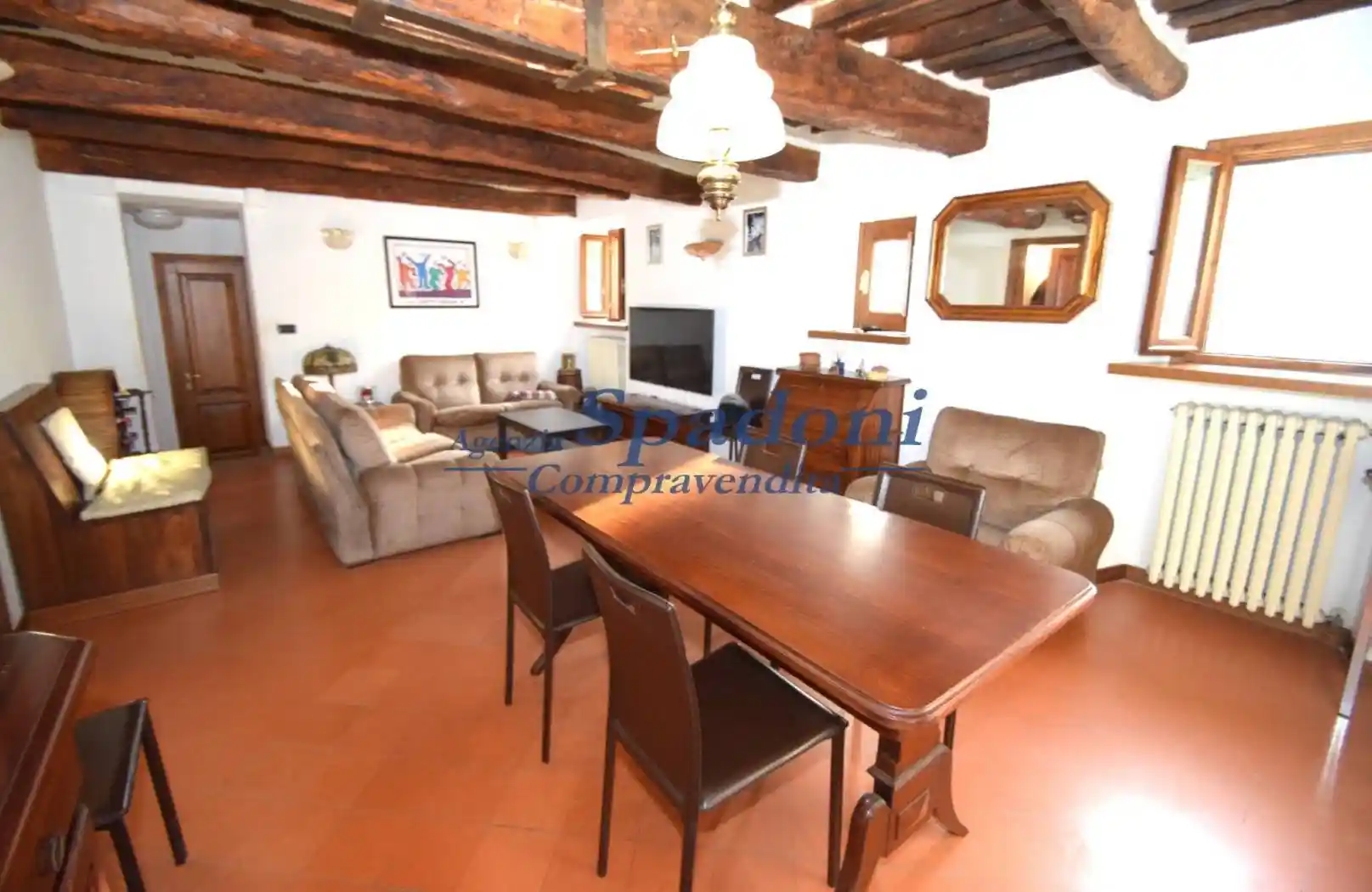 Appartamento in vendita a Massa e Cozzile