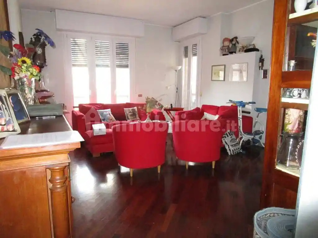 Appartamento in vendita a Modena