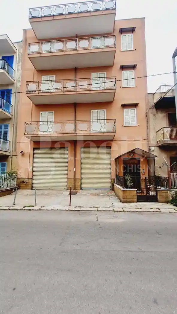 Appartamento in vendita a Palermo