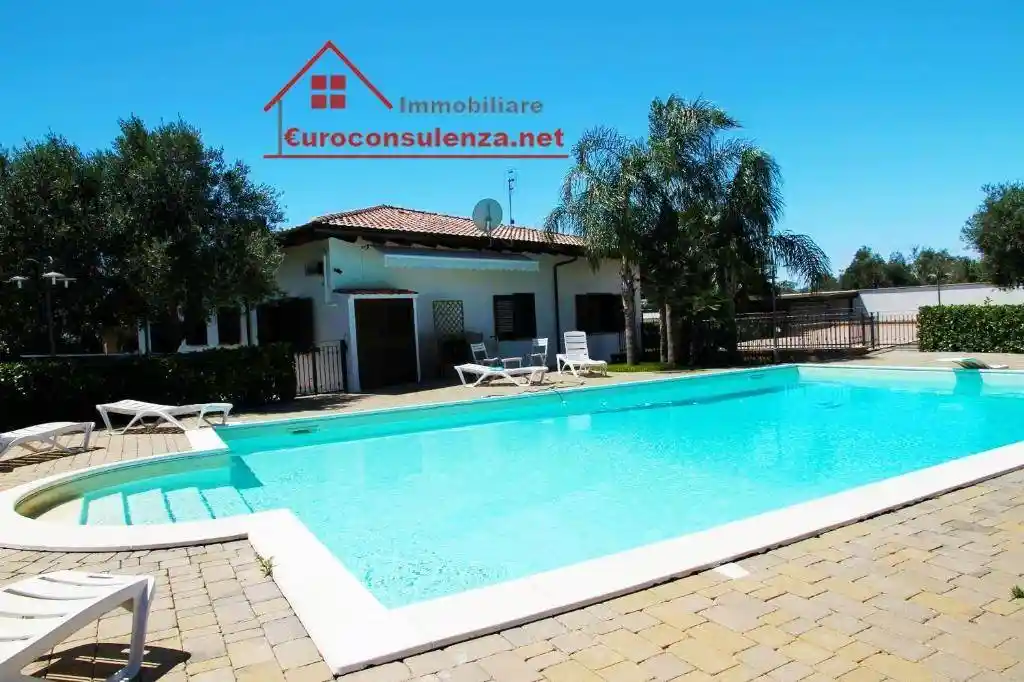 Villa in vendita a Presicce-Acquarica