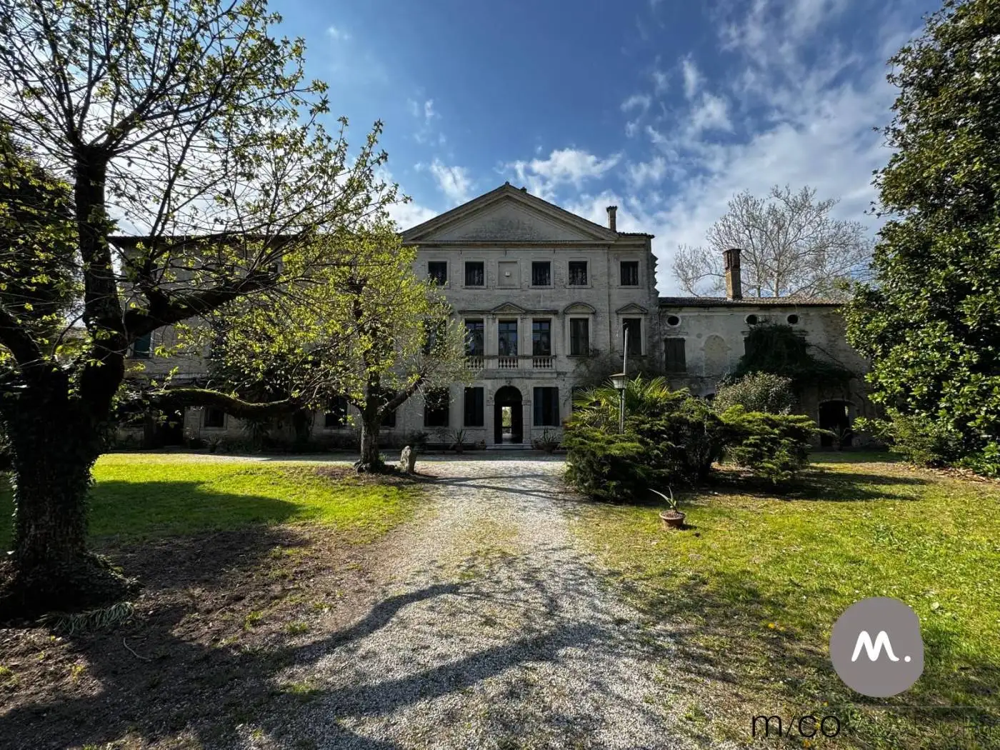 Palazzo - Edificio in vendita a Pravisdomini