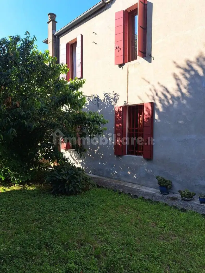 Casa indipendente in vendita a San Pietro Viminario