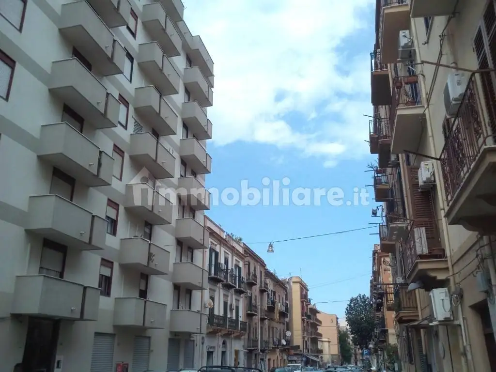 Appartamento in affitto a Palermo