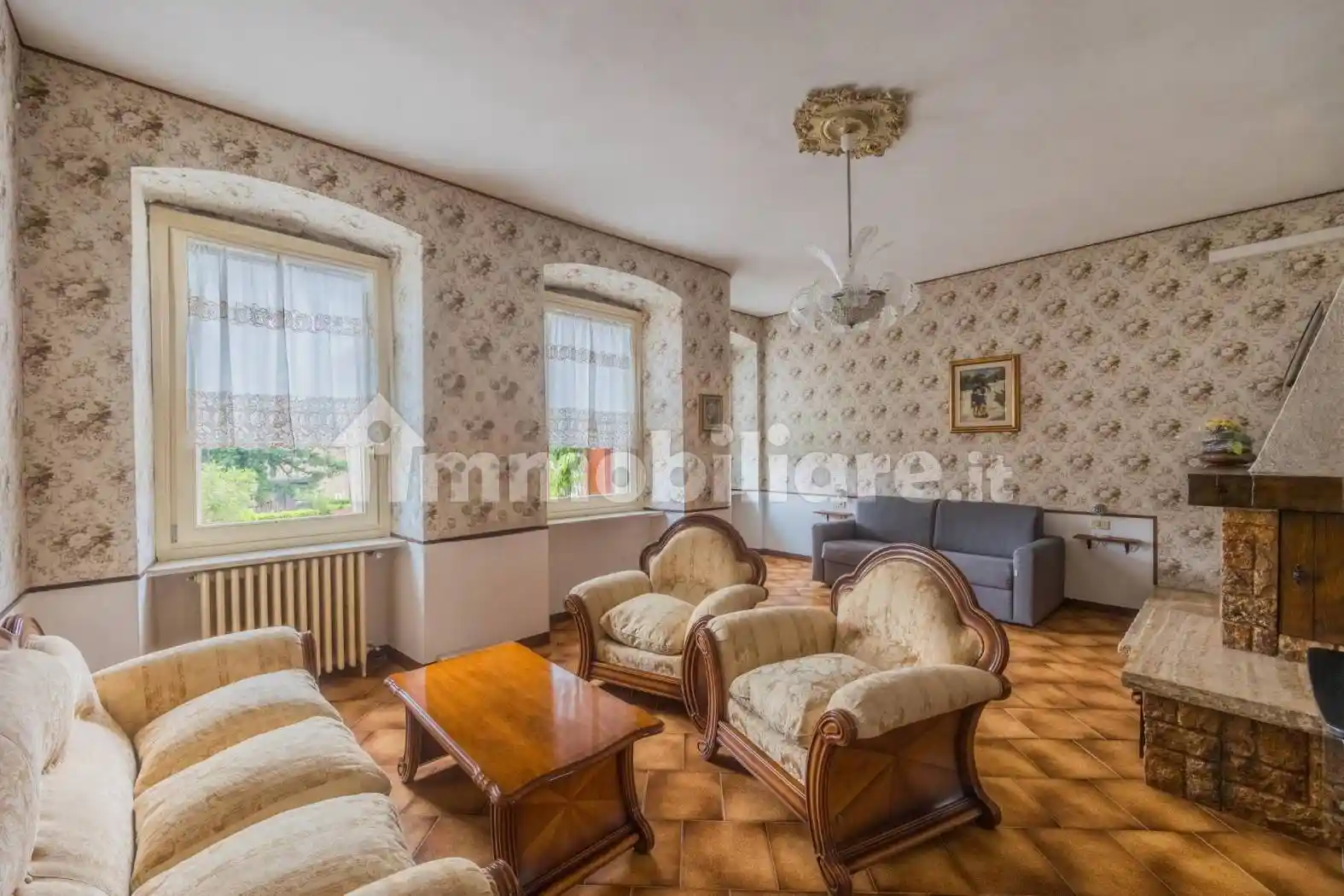 Appartamento in vendita a Gardone Riviera