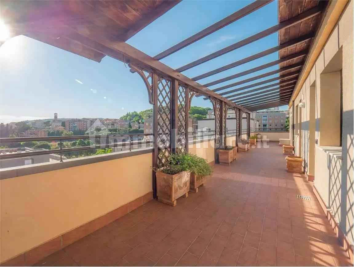 Attico - Mansarda in affitto a Perugia