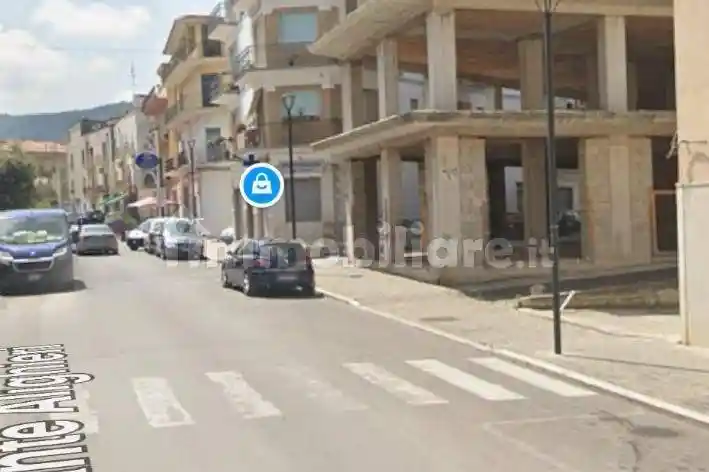 Palazzo - Edificio in vendita a Cagnano Varano