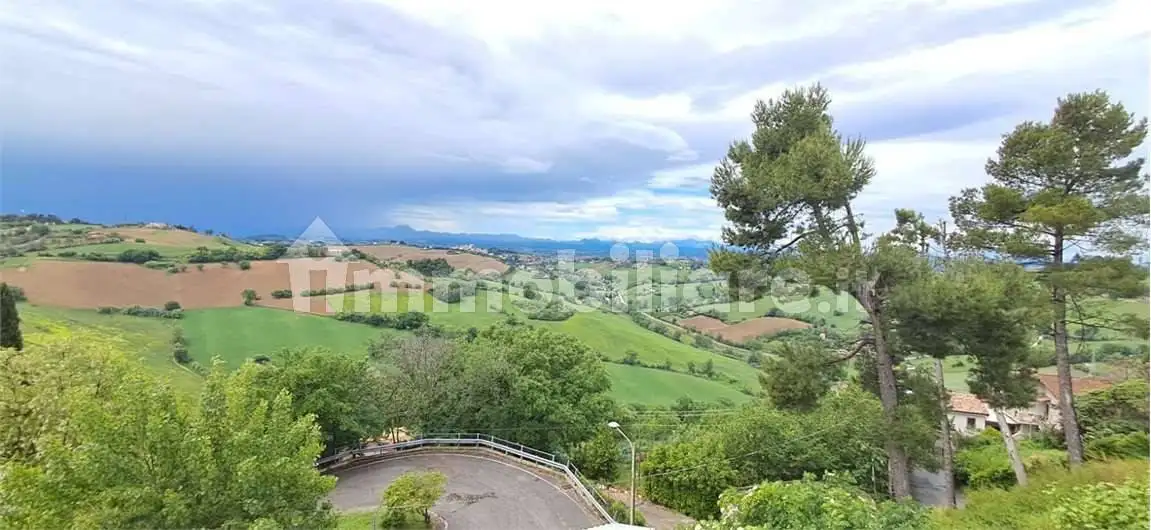 Appartamento in vendita a Ancona