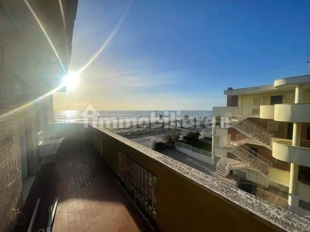 Appartamento in vendita a Pomezia