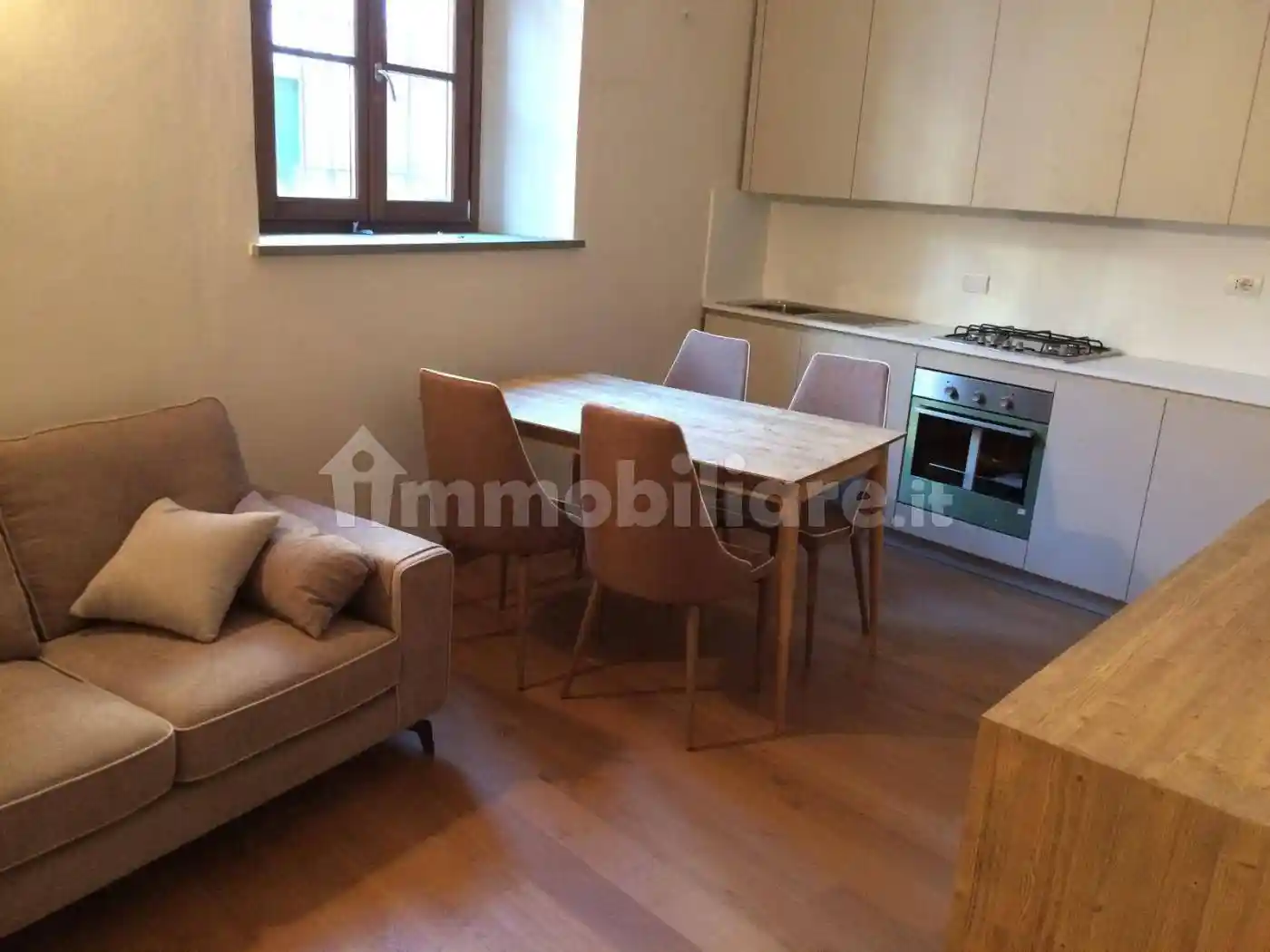 Appartamento in affitto a Pisa