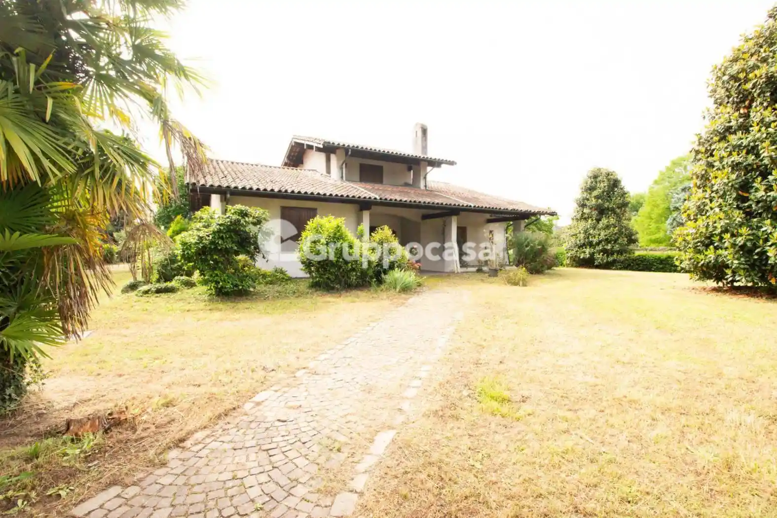 Villa in vendita a Robecchetto con Induno