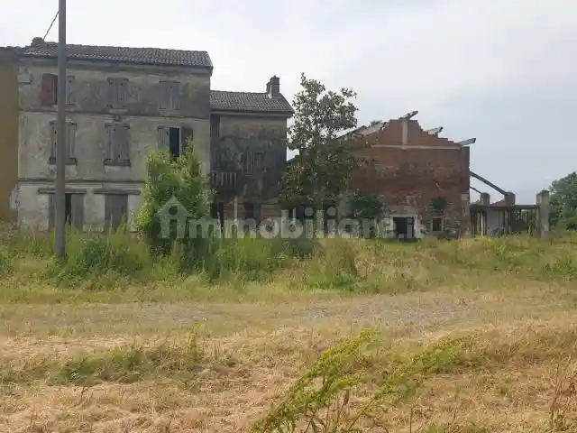 Casa indipendente in vendita a Broni