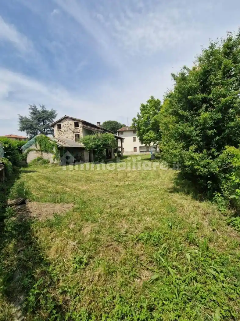 Rustico - Casale in vendita a Brogliano
