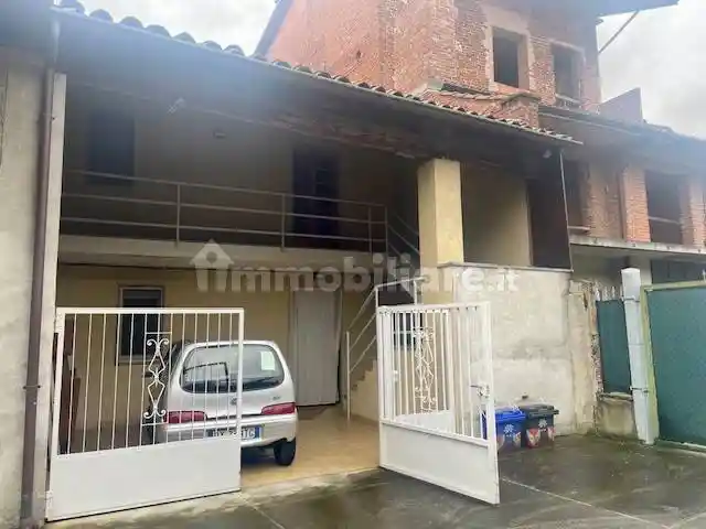 Casa indipendente in vendita a Rivarolo Canavese