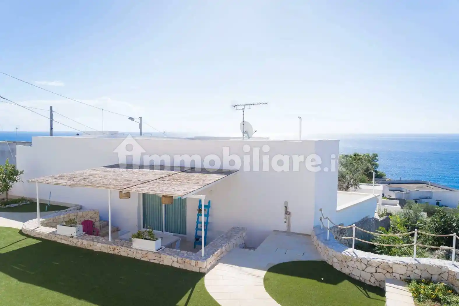 Villa in vendita a Castro