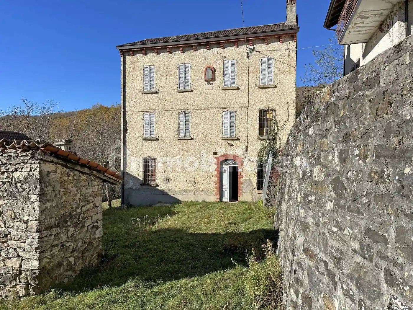 Rustico - Casale in vendita a Ferriere