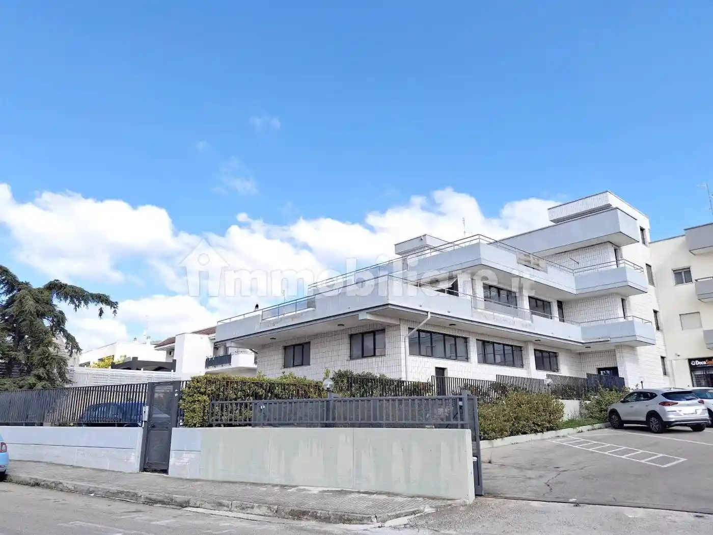 Palazzo - Edificio in vendita a Noci