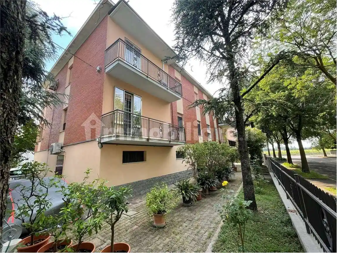Appartamento in vendita a Modena