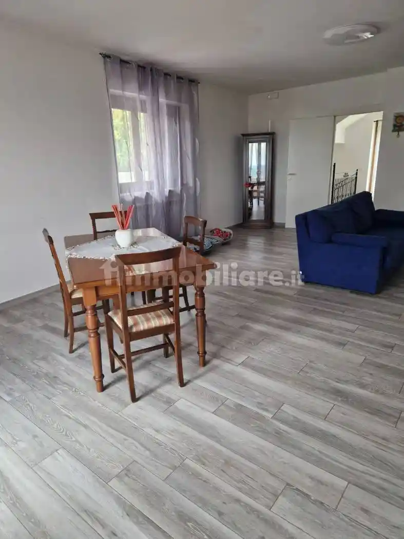 Villa in vendita a Ascoli Piceno