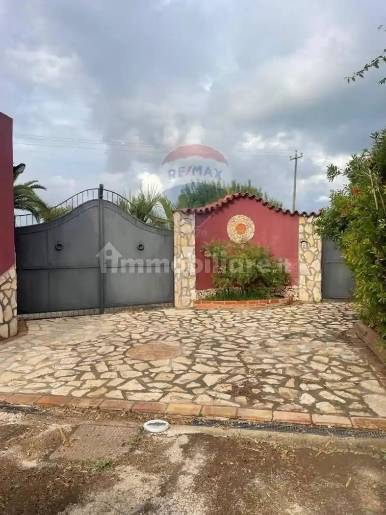 Villa unifamiliare, buono stato, 221 m², Ognina, Siracusa - foto 2