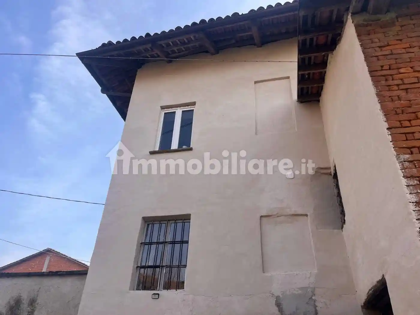 Rustico - Casale in vendita a Cherasco