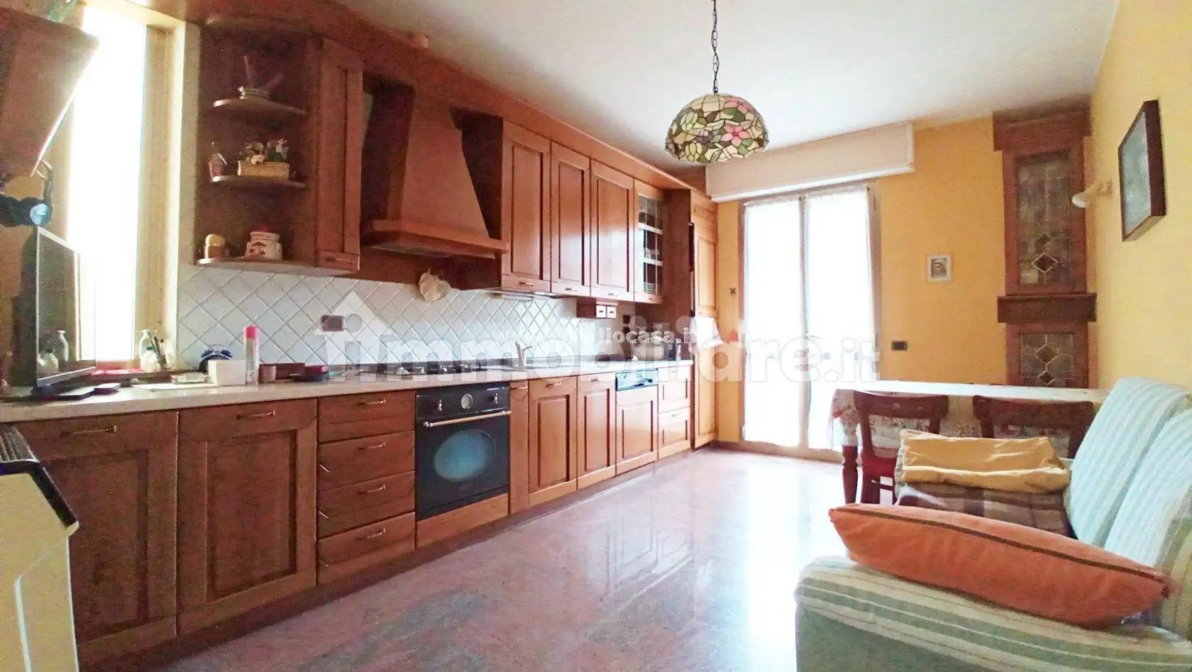 Appartamento in vendita a Gorno