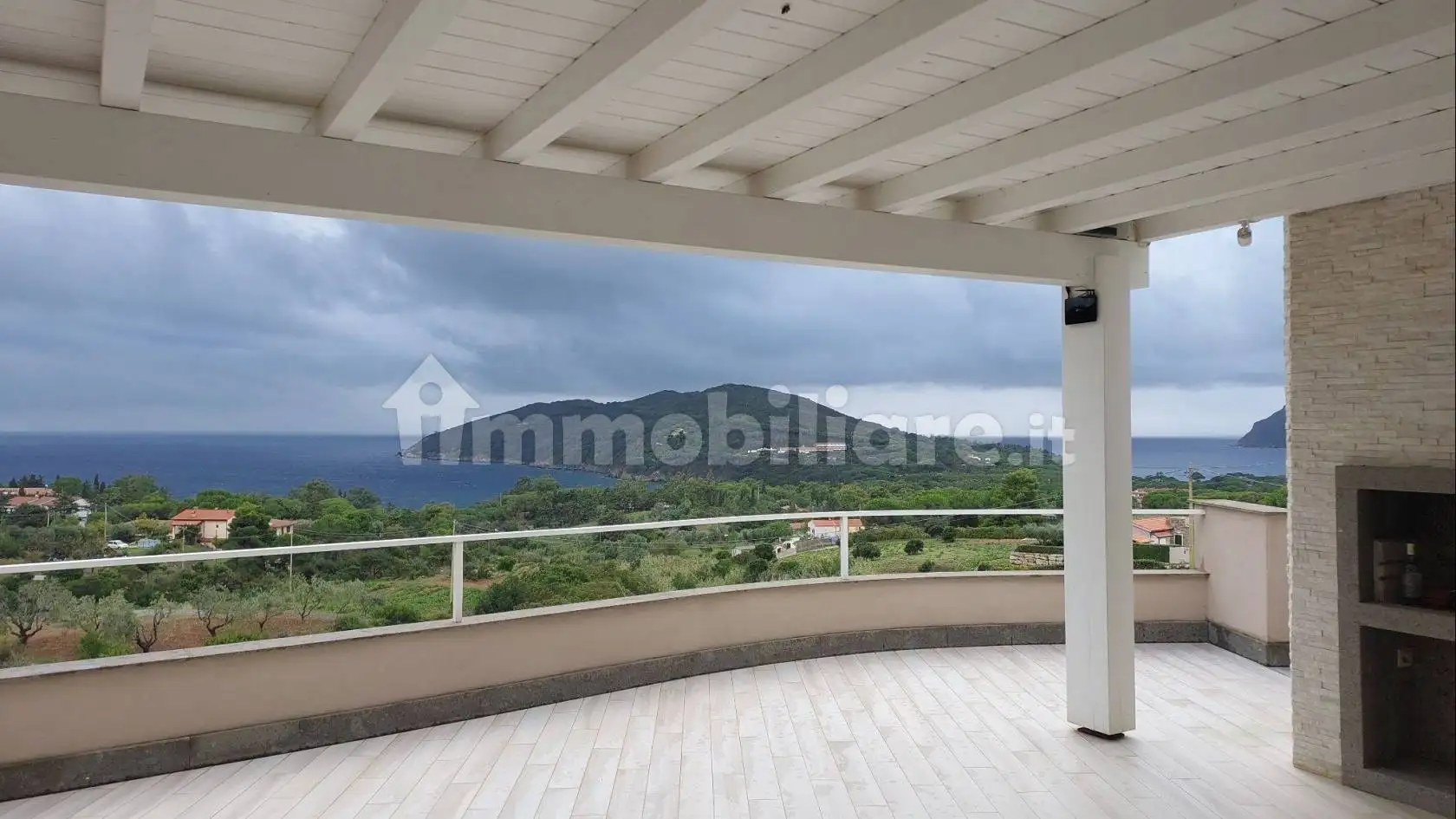 Appartamento in affitto a Capoliveri