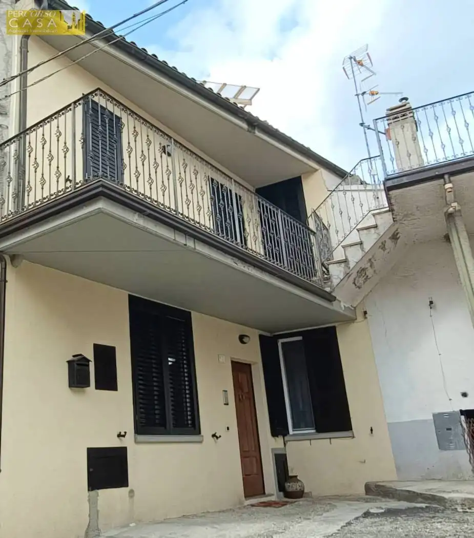 Casa indipendente in vendita a Campli