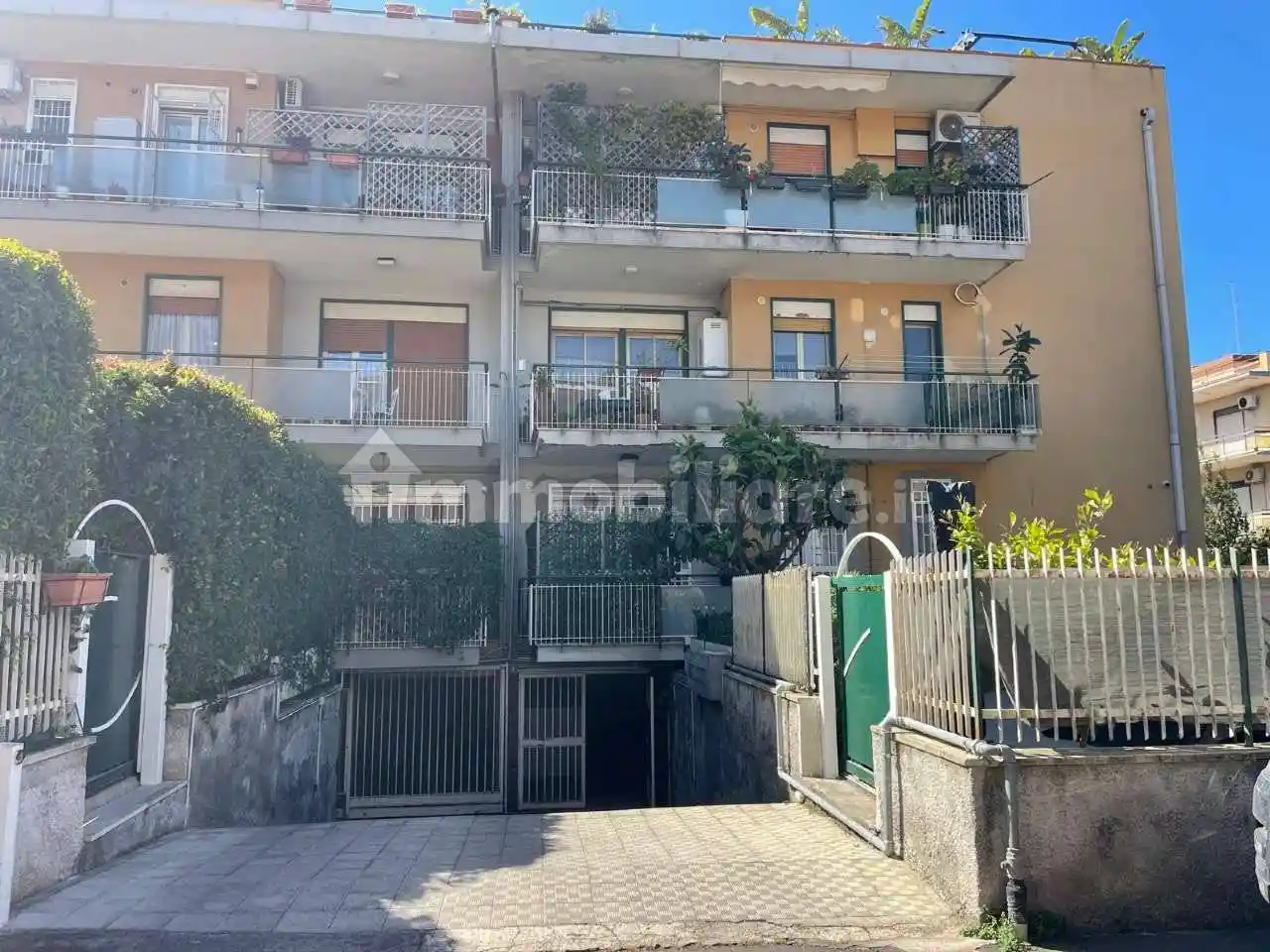 Appartamento in vendita a Sant'Agata li Battiati