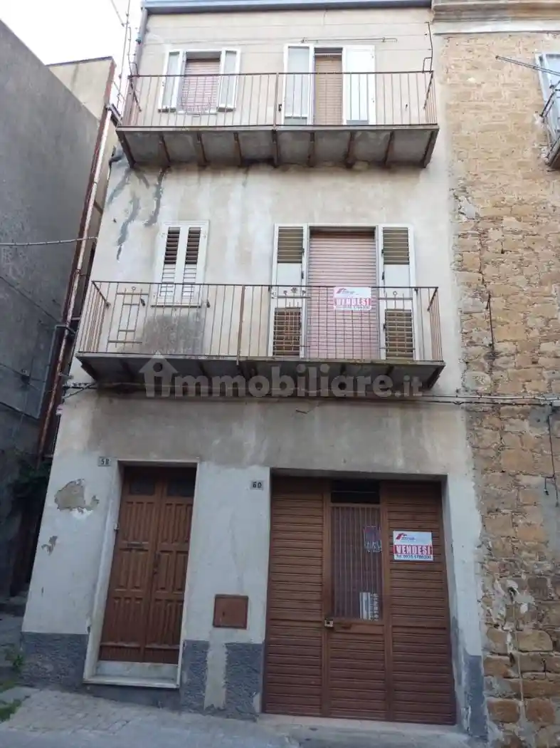 Casa indipendente in vendita a Piazza Armerina