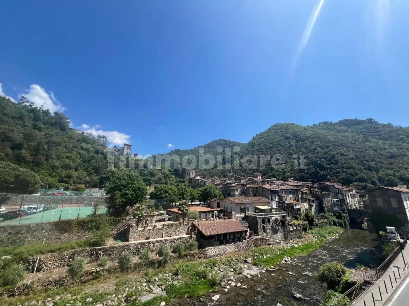 Appartamento in vendita a Isolabona