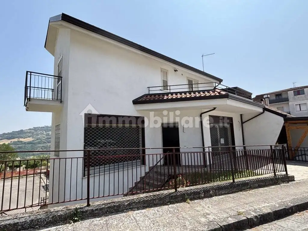 Casa indipendente in vendita a Apice