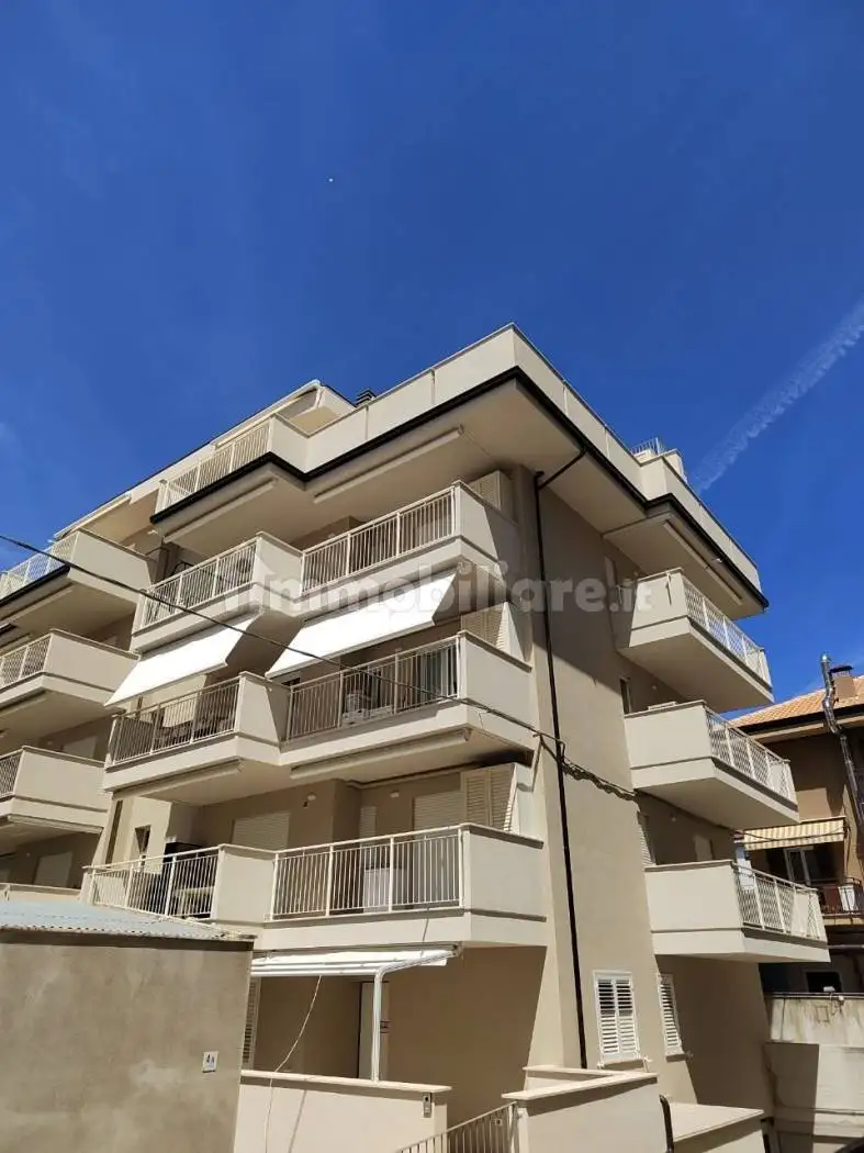 Appartamento in vendita a Alba Adriatica