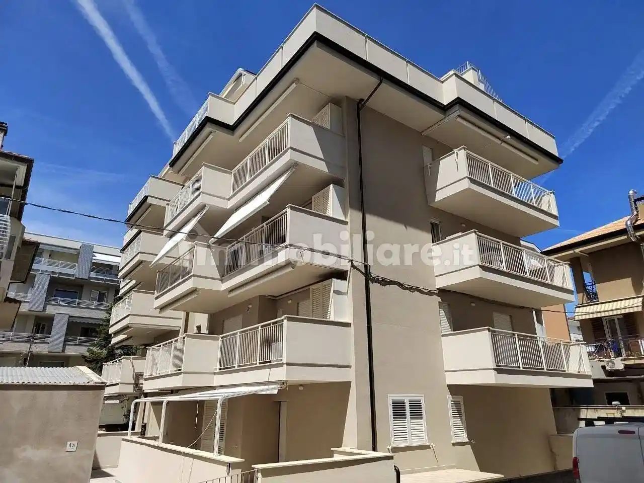 Trilocale via Firenze 8, Lungomare Marconi, Alba Adriatica - foto 2