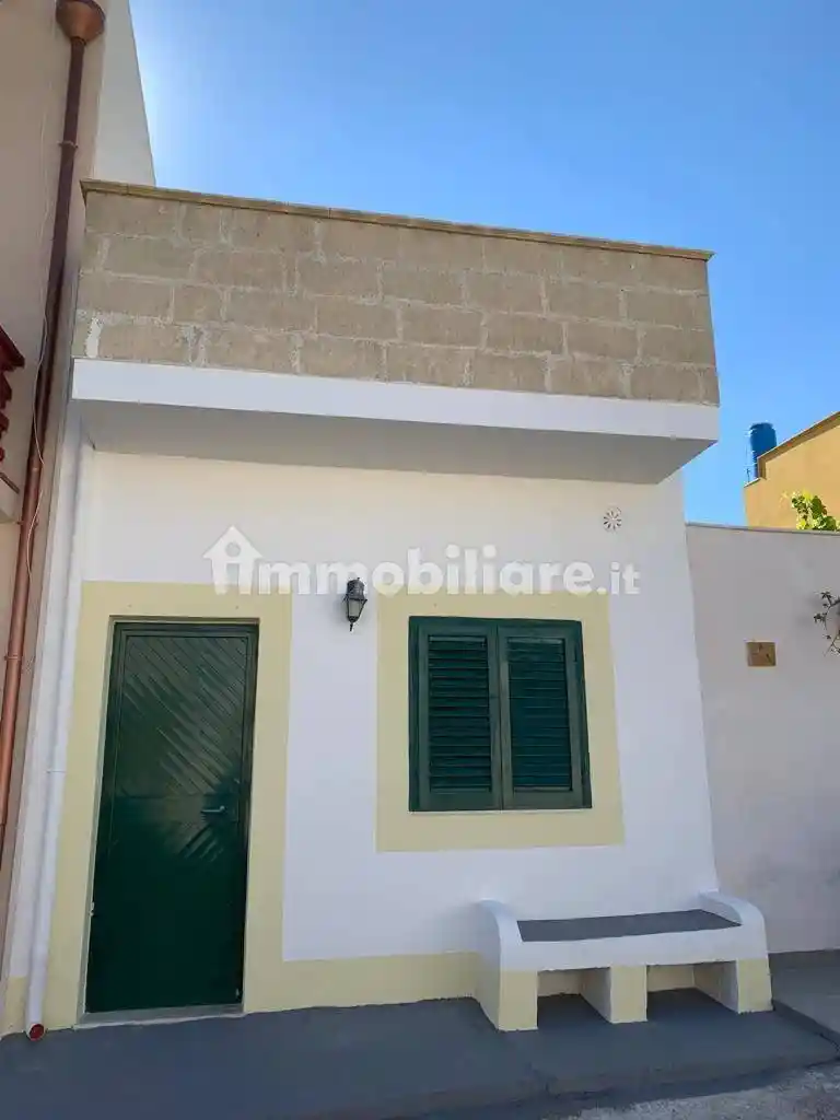 Casa indipendente in vendita a Torricella