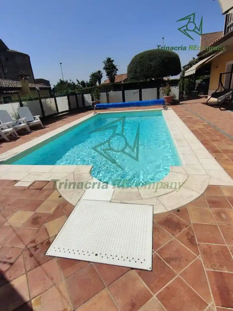 Villa in vendita a Viagrande