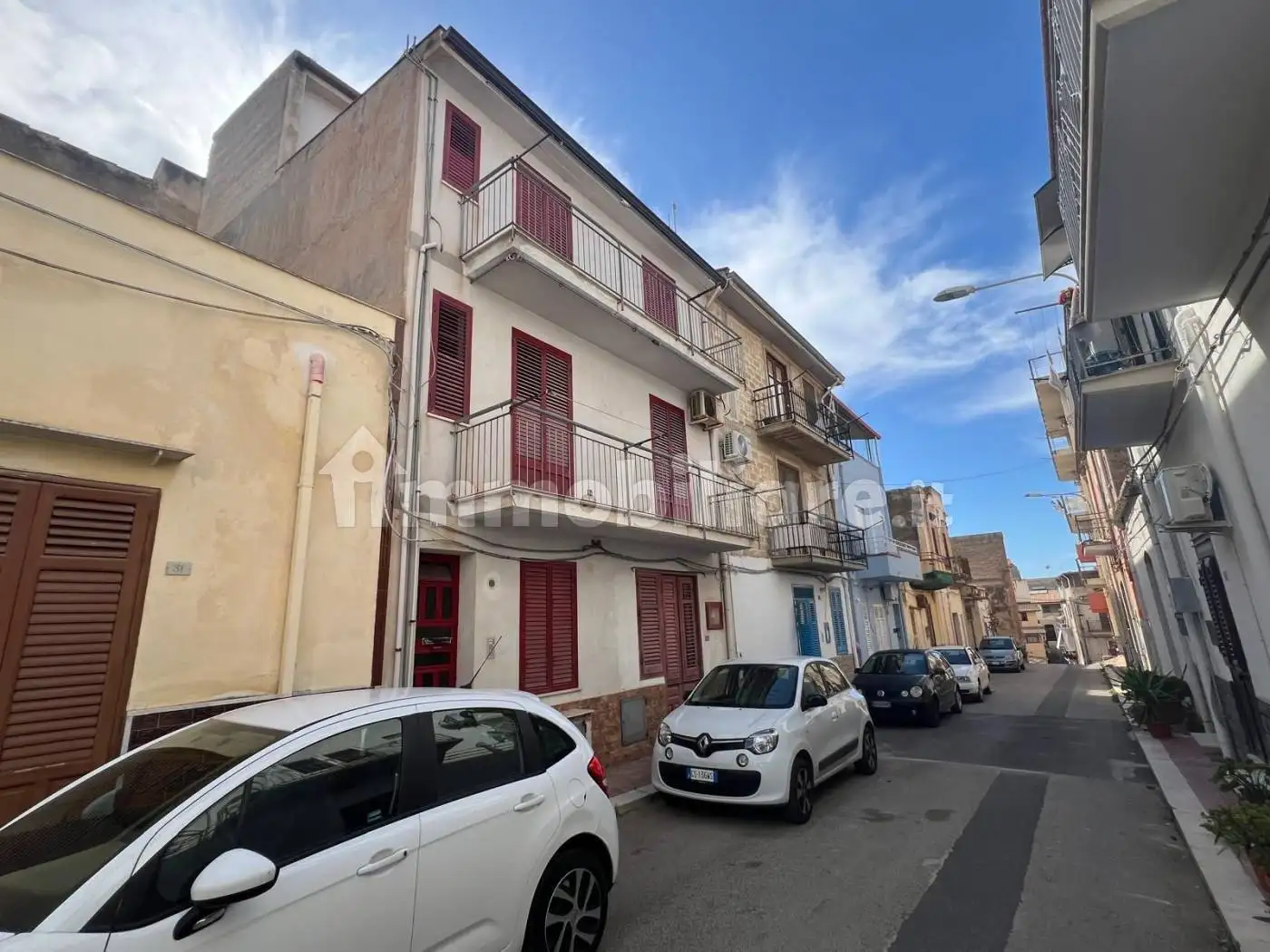 Palazzo - Edificio in vendita a Trappeto