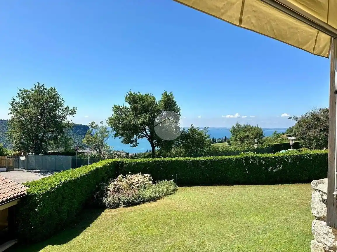 Appartamento in vendita a Costermano sul Garda