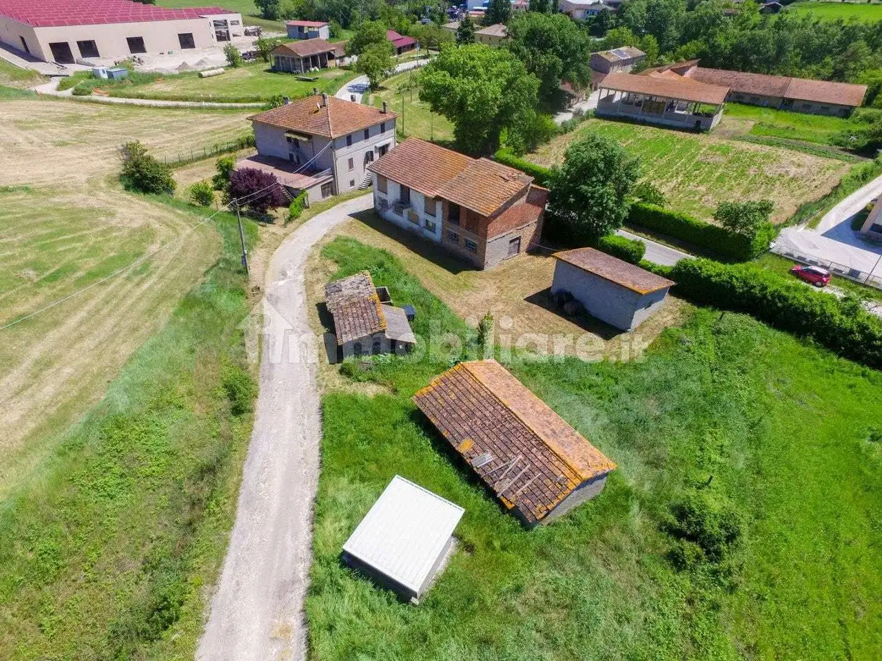 Villa bifamiliare Località Molino, Molino, Belforte all'Isauro - foto 4