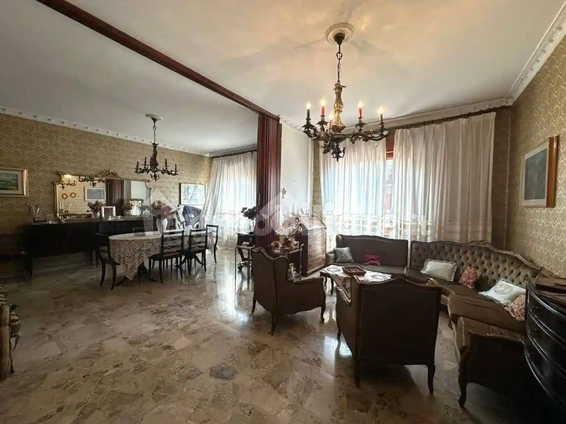 Appartamento via Michele Capozzi 4, A. Annarumma, A. Gasperi, F. Tedesco, Avellino - foto 3