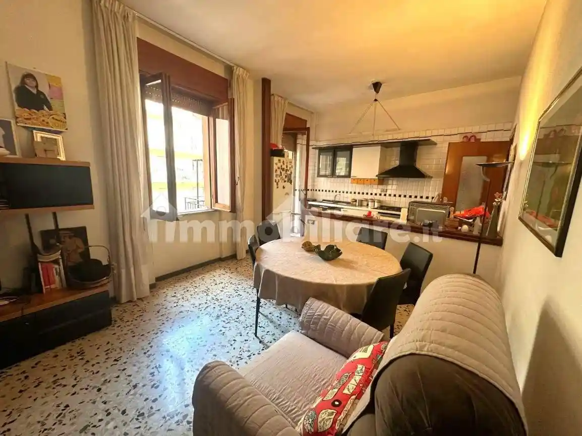 Appartamento via Michele Capozzi 4, A. Annarumma, A. Gasperi, F. Tedesco, Avellino - foto 5