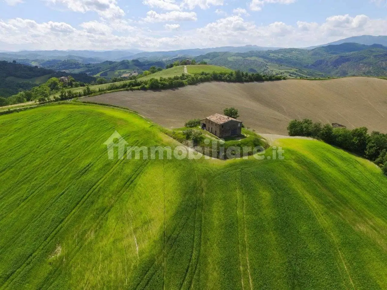 Rustico - Casale in vendita a Piandimeleto