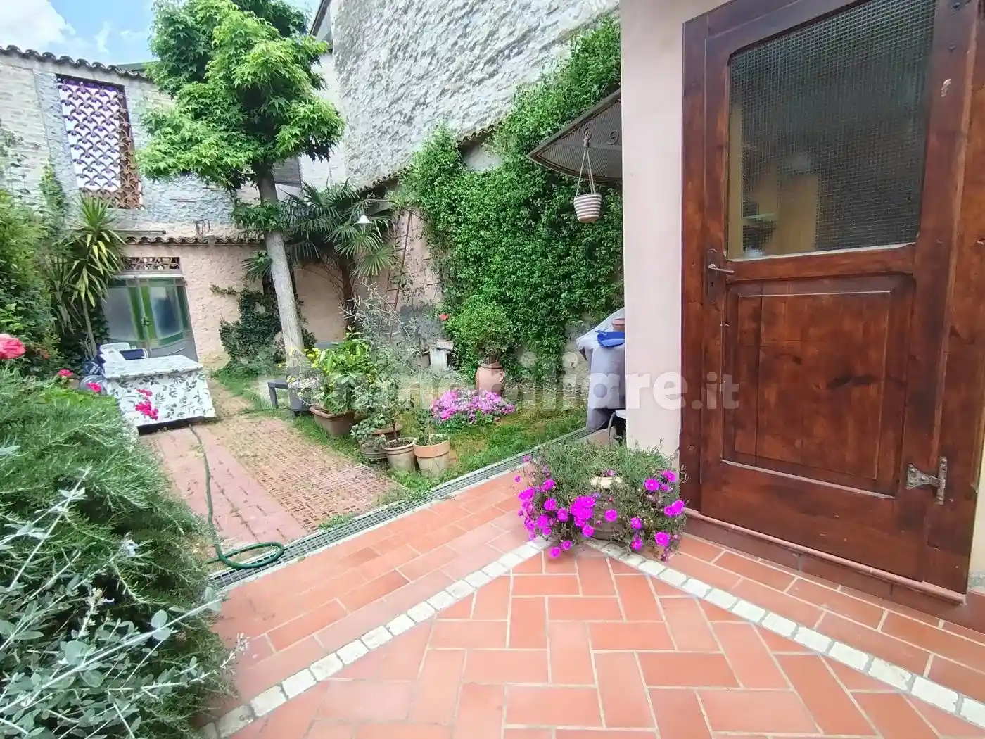 Villa in vendita a Lugo