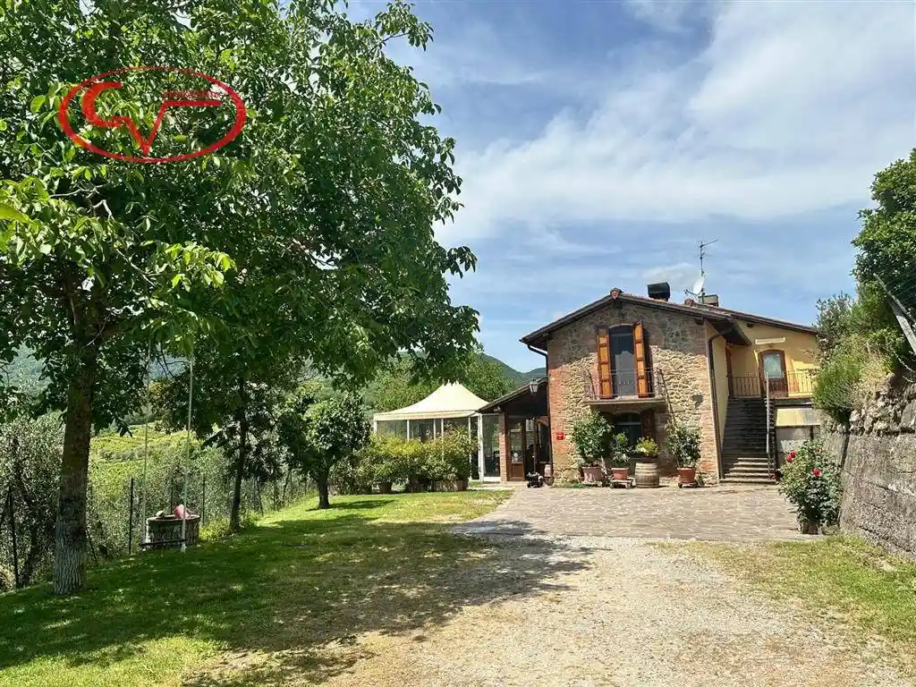 Rustico - Casale in vendita a Cavriglia